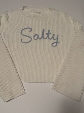 Moon & Madison Medium Cropped Beachy Knit Sweater
